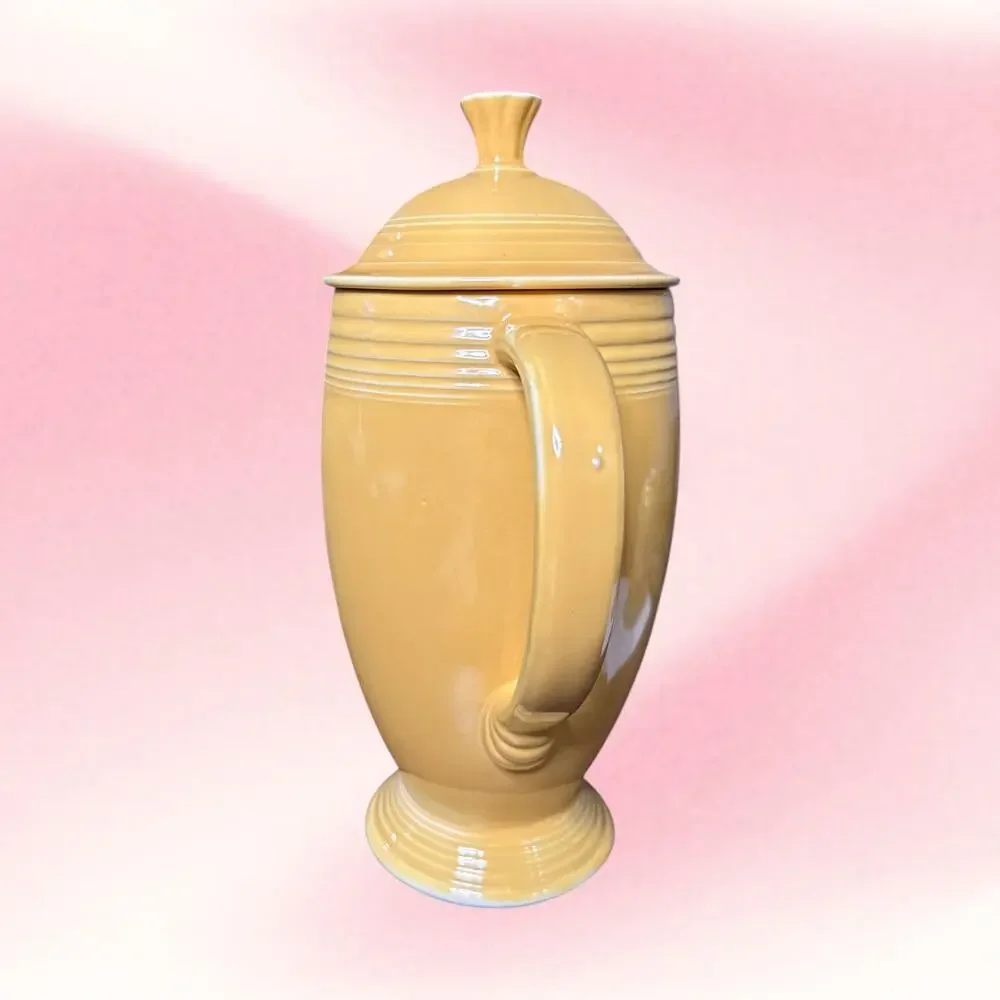 Fiesta vintage fiestaware
